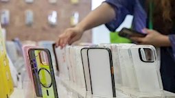 Phát hiện chất độc hại gây ung thư, suy thận, dậy thì sớm ở trẻ vượt mức 30 lần cho phép trong loạt ốp lưng điện thoại bán chạy nhất trên sàn thương mại điện tử