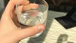 Biến nước lọc thành “nước thần” giúp trường thọ nếu uống theo 4 kiểu này