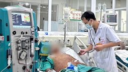 NÓNG: Xác minh vụ 17 người ăn tiết canh, phở lòng lợn thì 6 người nhập viện, 2 người tử vong