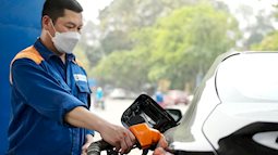 Trước biến động giá xăng dầu toàn cầu, Bộ Chính trị chỉ đạo loạt giải pháp mạnh ổn định thị trường